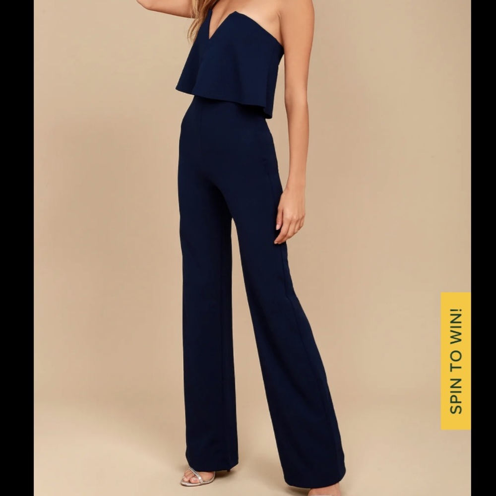 Lulus, size small navy blue V-neck jumpsuit